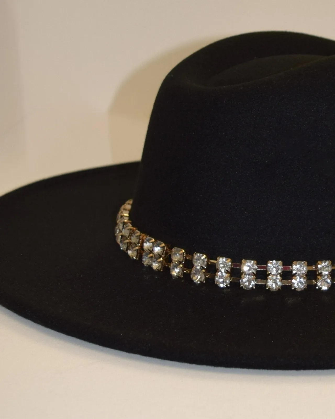 Black Embellished Rhinestone Strap Fedora Hat