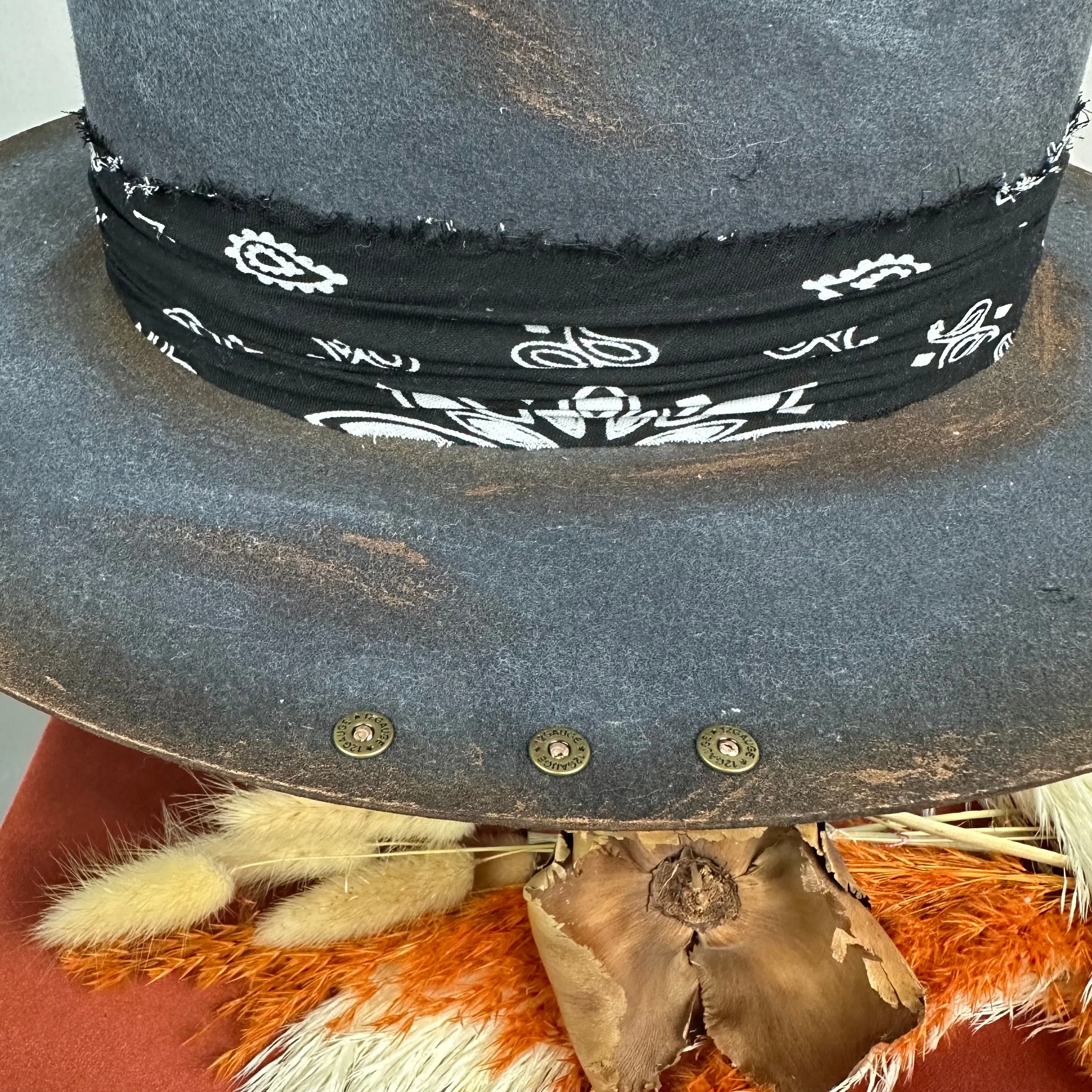 Distressed Fedora Black Short Brim