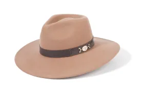 Hicks & Brown x Fairfax & Favor - The Halesworth in Camel