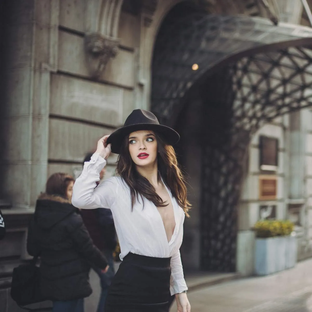 Lanzom Classic Fedora Hats for Women Lady Wide Brim Felt Panama Hat with Belt Buckle