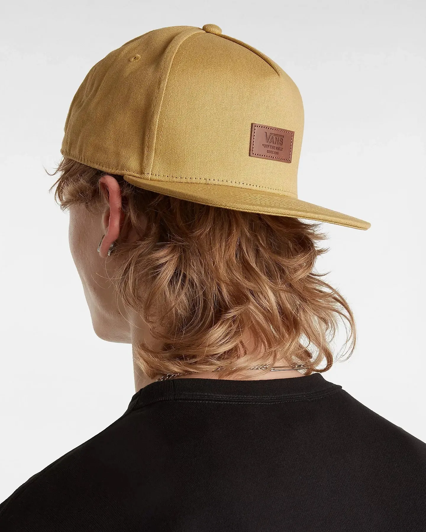 Off The Wall Patch Snapback Cap in Antelope